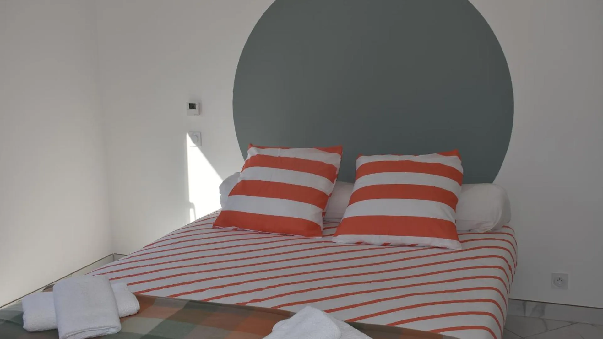 La Villa Du Sud, Arles Camargue 0*,